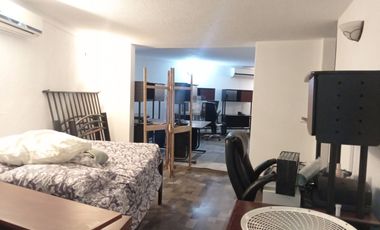VENDO CASA IDEAL PARA OFICINAS, CONSULTORIOS, ESCUELA O COMO VIVIENDA EN LA ENTRADA A EL FRACCIONAMIENTO IZCALI ECATEPEC SAN CRISTOBAL CENTRO