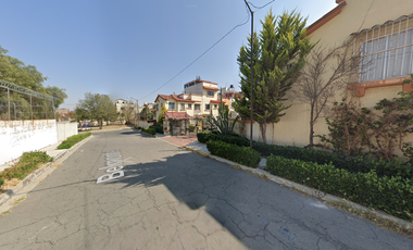 CASA EN CALLE PTO. CELTA, VILLA DEL REAL, OJO DE AGUA, MÉXICO ¡NO CRÉDITOS!