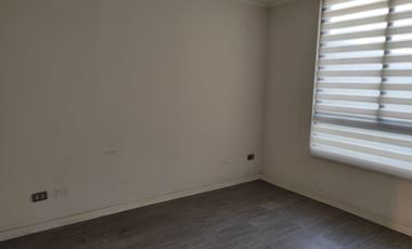 1 DORMITORIO CON ESTACIONAMIENTO METRO SANTA LUCIA