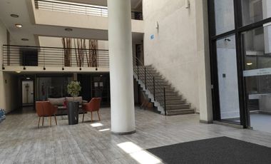 1 DORMITORIO CON ESTACIONAMIENTO METRO SANTA LUCIA