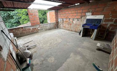 vendo apartamento de 2 alcobas  piso 3 en parque belen rincon