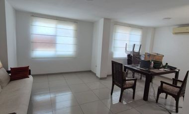 Departamento en Alquiler en los Ceibos,  3 Habitaciones, 2 Baños, Garaje, Norte de Guayaquil.