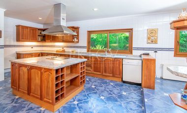 Gran Parcela En Exclusivo Condominio En Calera De Tango, Rm