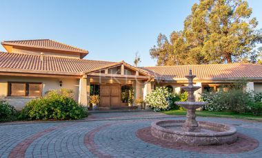 Gran Parcela En Exclusivo Condominio En Calera De Tango, Rm