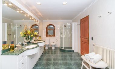 Gran Parcela En Exclusivo Condominio En Calera De Tango, Rm