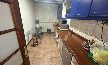 Propiedad comercial 2 pisos, sector República