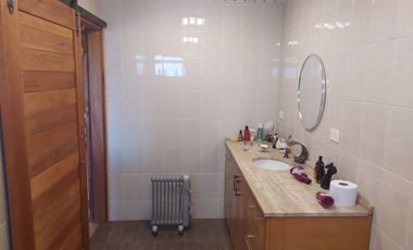 Casa 4 Dorm. 3 Baños Amplio Terreno