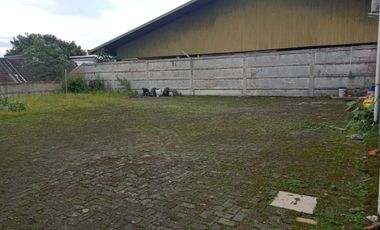 Disewakan  Tanah dan bangunan Ruko , Lokasi sangat strategis jarang ada  dipinggir jalan Raya