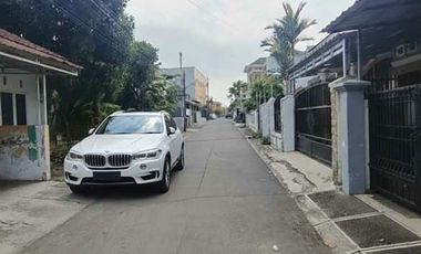 Dijual rumah Luas strategis di Seturan, kompleks Perumahan Ambarukmo Plaza Hotel (APH).