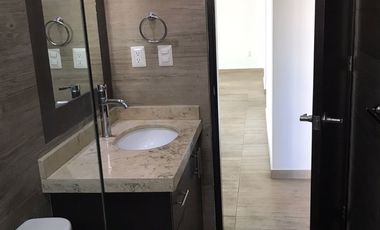Departamento en Renta sin amueblar, 2 Recámaras, Fracc privado cerca de poliforum