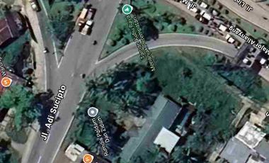 Tanah Tepi Jalan raya Adisucipto