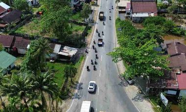 Tanah Tepi Jalan raya Adisucipto