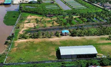 Tanah Luas Tepi Jalan Desa kapur sampai Sungai Kapuas