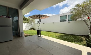Residencia en Venta en Villa Verona Coto con Alberca