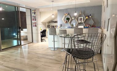 Residencia en Venta en Villa Verona Coto con Alberca