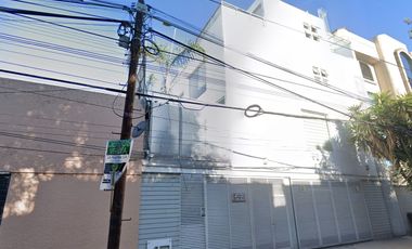 VENDO CASA EN LA COLONIA DEL VALLE, CIUDAD DE MÉXICO