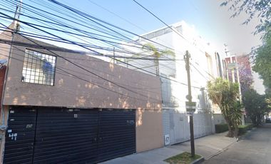 VENDO CASA EN LA COLONIA DEL VALLE, CIUDAD DE MÉXICO