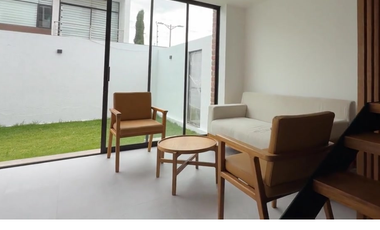 CASA EN VENTA SECTOR IZAMBA, AMBATO-ECUADOR