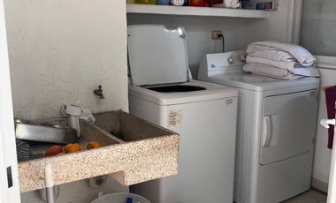 Casa en área privada en Colinas de Santa Fe, al sur de Cuernavaca