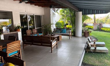 Casa en área privada en Colinas de Santa Fe, al sur de Cuernavaca