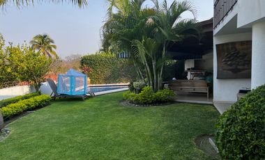 Casa en área privada en Colinas de Santa Fe, al sur de Cuernavaca