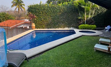 Casa en área privada en Colinas de Santa Fe, al sur de Cuernavaca