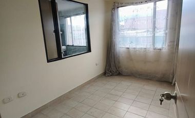 SE ARRIENDA CASA PARA EMPRESA / BODEGA