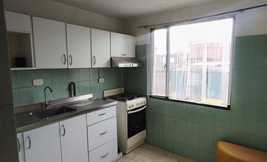 SE ARRIENDA CASA PARA EMPRESA / BODEGA