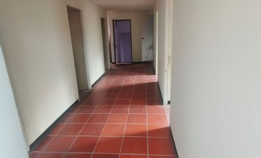 SE ARRIENDA CASA PARA EMPRESA / BODEGA