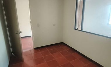 SE ARRIENDA CASA PARA EMPRESA / BODEGA