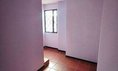 SE ARRIENDA CASA PARA EMPRESA / BODEGA