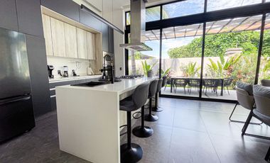 Residencia en Venta con Alberca Privada en Los Tigres, Nuevo Vallarta