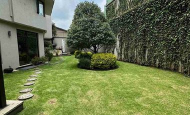 Hermosa Casa en Renta En Lomas Country