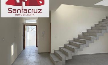 HERMOSA CASA DE 2 NIVELES EN VENTA‼️ZONA: SAN ESTEBAN TIZATLAN, TLAXCALA