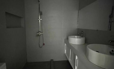 Preselling 4 Bedroom 2 Car Garage Townhouse with Big Lot for Sale in Antipolo