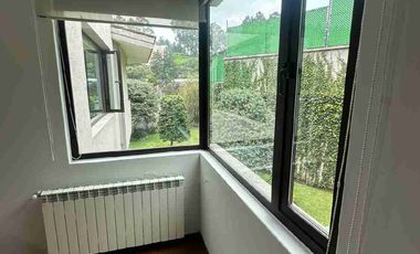 Excelente Casa en Renta en Lomas Country, con Doble Filtro de Seguridad