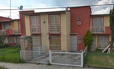 CASA DE RECUPERACIONN BANCARIA EN CALLE PASEO DE ROSA, FRACC. PASEOS DE SAN JUAN, ZUMPANGO, EDO. MEXICO. ! NO SE ACEPTAN CREDITOS ¡