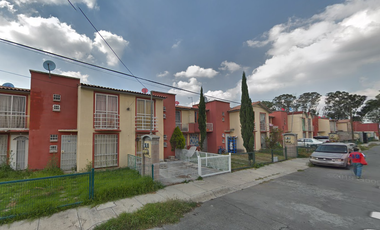 CASA DE RECUPERACIONN BANCARIA EN CALLE PASEO DE ROSA, FRACC. PASEOS DE SAN JUAN, ZUMPANGO, EDO. MEXICO. ! NO SE ACEPTAN CREDITOS ¡