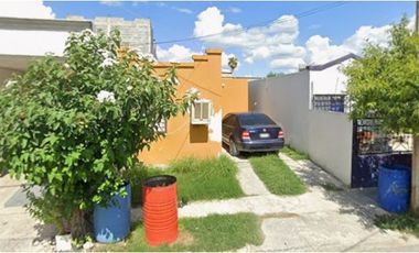 COHC (EMB) CASA EN VENTA DE CONTADO EN PLAZA MIRADOR N.L.