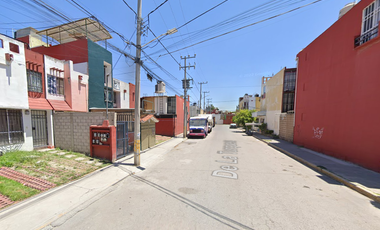 CASA DE RECUPERACION BANCARIA EN DE LA TURQUEZA, JOYAS DE CUAUTITLAN, CUAUTITLAN, EDO. MEX. 