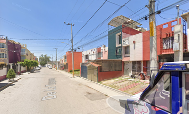 CASA DE RECUPERACION BANCARIA EN DE LA TURQUEZA, JOYAS DE CUAUTITLAN, CUAUTITLAN, EDO. MEX. 