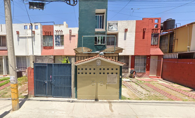 CASA DE RECUPERACION BANCARIA EN DE LA TURQUEZA, JOYAS DE CUAUTITLAN, CUAUTITLAN, EDO. MEX. 