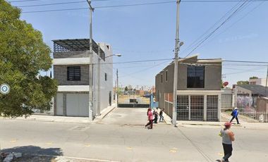 CASA DE RECUPERACIÓN BANCARIA EN CALLE LAGUNA DE CAJITITLAN, COL.  VILLAS DE LA LAGUNA, ZUMPANGO, EDO. DE MEX. ¡NO SE ACEPTAN CRÉDITOS!