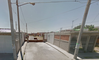 CASA DE RECUPERACIÓN BANCARIA EN CALLE LAGUNA DE CAJITITLAN, COL.  VILLAS DE LA LAGUNA, ZUMPANGO, EDO. DE MEX. ¡NO SE ACEPTAN CRÉDITOS!