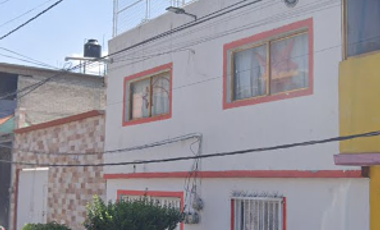 CASA UBICADA EN BUGAMBILIA 47, CHALMA LA BARRANCA, TLANEPANTLA