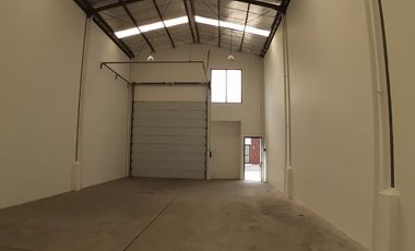 DIJUAL GUDANG INDUSTRI LEBAR 10MTR DI KAWASAN PERGUDANGAN CILEUNGSI