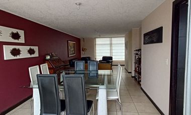 VENDO CASA CON JARDIN VALLE DE LOS CHILLOS SECTOR MIRASIERRA, CERCA A LA AV. ILALO, SAN LUIS SHOPPING, SUPERMAXI SAN GABRIEL. 3 HABITACIONES