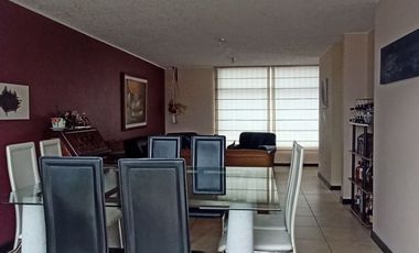 VENDO CASA CON JARDIN VALLE DE LOS CHILLOS SECTOR MIRASIERRA, CERCA A LA AV. ILALO, SAN LUIS SHOPPING, SUPERMAXI SAN GABRIEL. 3 HABITACIONES