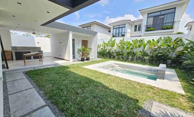 CASA EN VENTA O ALQUILER URB ISLA MOCOLÍ - ETAPA PACIFICA
