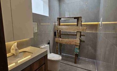 CASA EN VENTA O ALQUILER URB ISLA MOCOLÍ - ETAPA PACIFICA